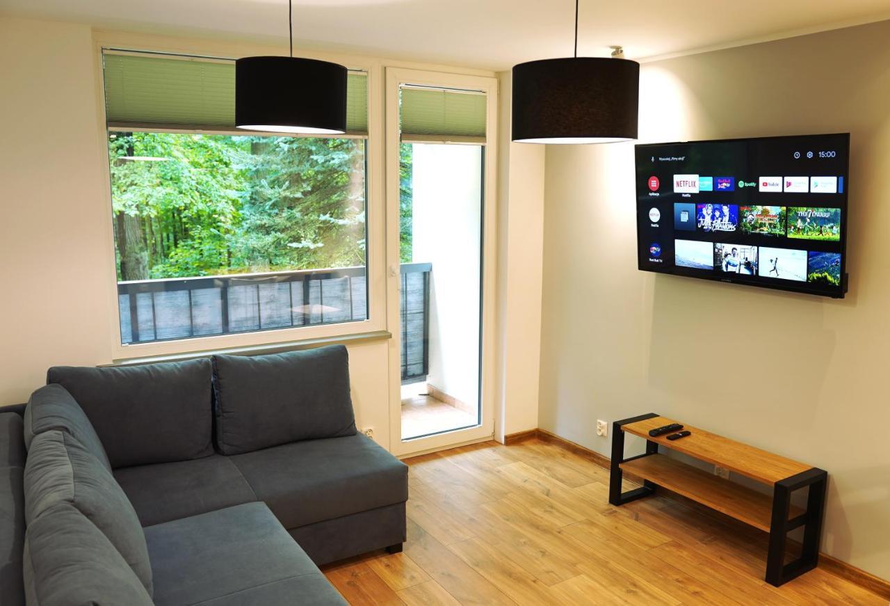 Apartament Z Widokiem Na Park Polanica-Zdrój Esterno foto