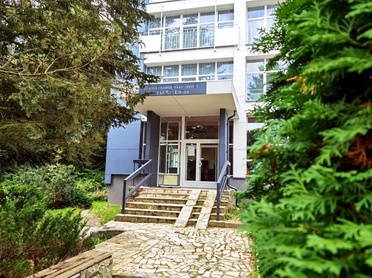 Apartament Z Widokiem Na Park Polanica-Zdrój Esterno foto