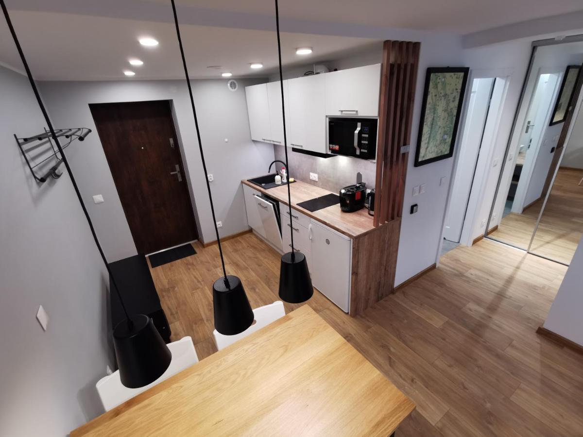 Apartament Z Widokiem Na Park Polanica-Zdrój Esterno foto
