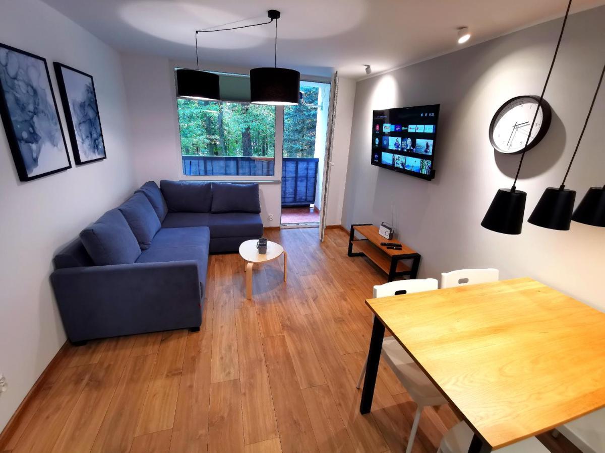 Apartament Z Widokiem Na Park Polanica-Zdrój Esterno foto